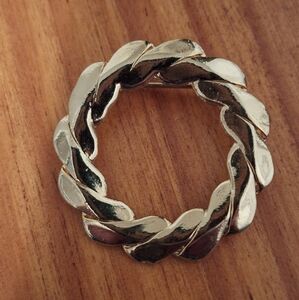 Vintage signed Coventry wreath